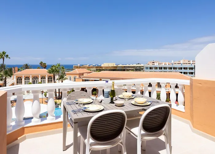 Playa Vistas 2 With Breathtaking Sea View, Only 100 M To The Sea, Heated Pool, Aircondition For A Fee, Wifi Appartamento Playa de las Americas (Tenerife)