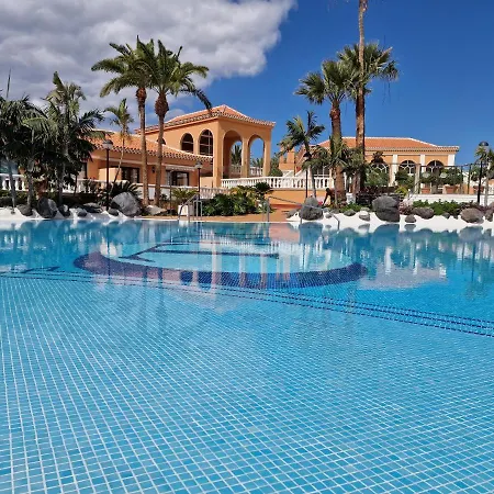 Apartmán Playa Vistas 2 With Breathtaking Sea View, Only 100 M To The Sea, Heated Pool, Aircondition For A Fee, Wifi