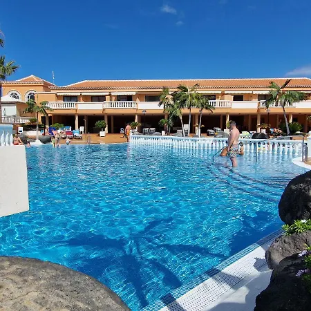 Playa Vistas 2 With Breathtaking Sea View, Only 100 M To The Sea, Heated Pool, Aircondition For A Fee, Wifi Apartmán