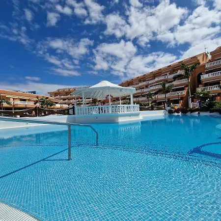 Playa Vistas 2 With Breathtaking Sea View, Only 100 M To The Sea, Heated Pool, Aircondition For A Fee, Wifi *