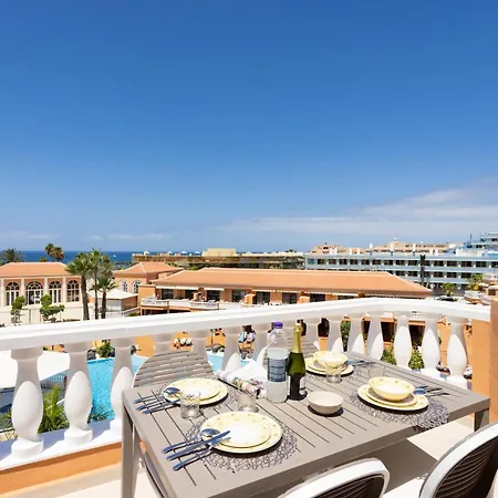 Апартаменты Playa Vistas 2 With Breathtaking Sea View, Only 100 M To The Sea, Heated Pool, Aircondition For A Fee, Wifi Плая-де-лас-Америкас