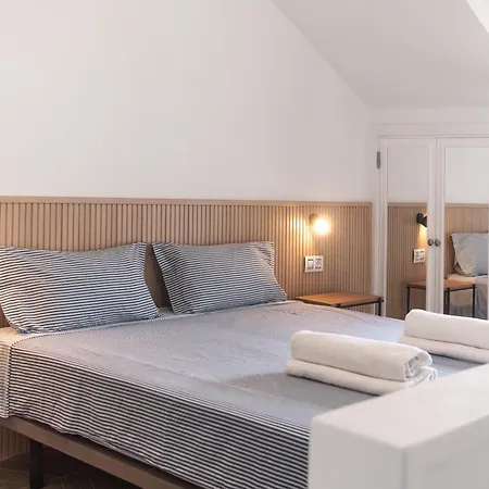 Апартаменты Playa Vistas 2 With Breathtaking Sea View, Only 100 M To The Sea, Heated Pool, Aircondition For A Fee, Wifi